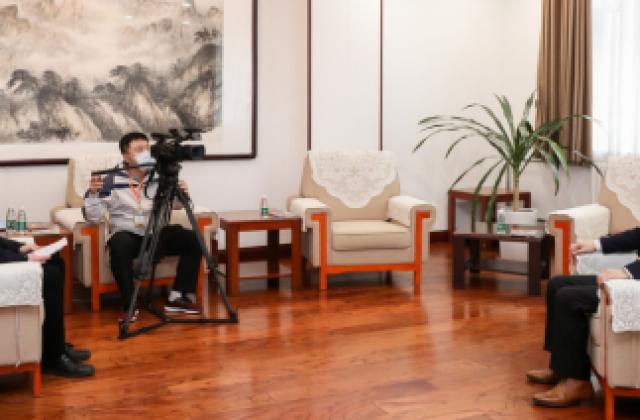 王府学校校长王广发:我们需要什么样的教育?