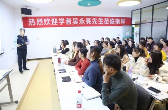 语文学科地位上升隐现“文化自信”,《敬畏语文》背后凸显“上语精神”