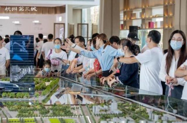 特色新鸥鹏:助力中国产业升级 打造教育小镇新蓝本
