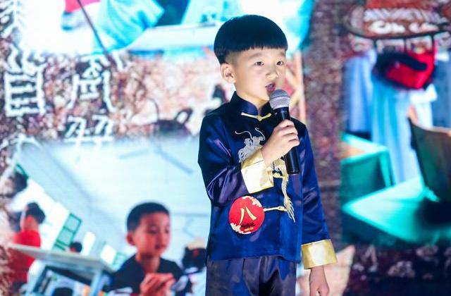 第二届中华少年说总决选现场,51Talk的宝藏学员们惊艳四座