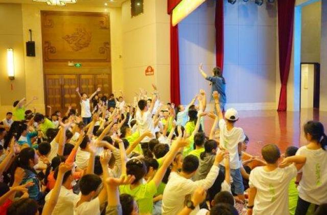 卓育英才:专注营地式青春期素质教育 打造无边界课堂