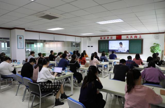 读书郎2019年度教师表彰大赛圆满结束,你最心仪的老师上榜了吗?
