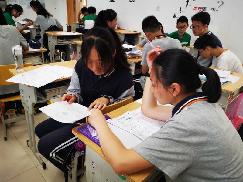 大学生为何“宁刷不上”：聚焦付费刷网课乱象