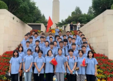 建军节——河工学子向你们致敬！