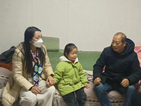 嘉鱼樱花幼儿园开展“家园协同，共筑成长”家访活动